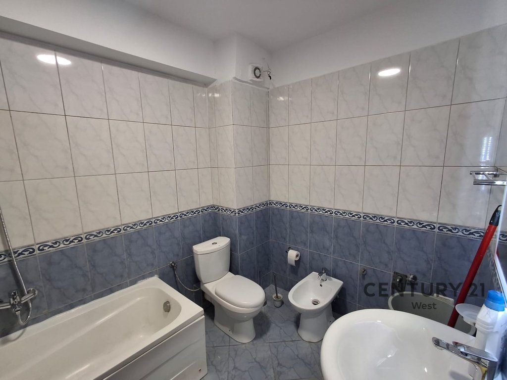 For Rent Apartment 3+1+2 – “Margarita Tutulani” Street, near “Petro Nini” High School 1,000 € /Month