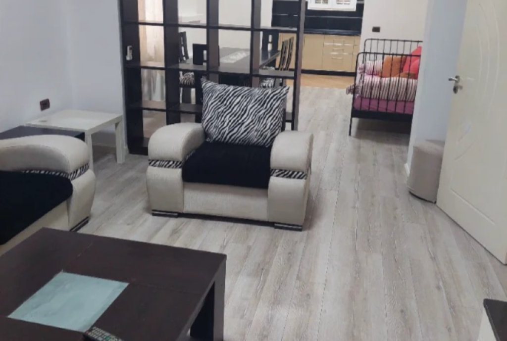 Apartment 2+1 for rent at the Ballet School, Mihal Grameno Street, Elbasan Street.