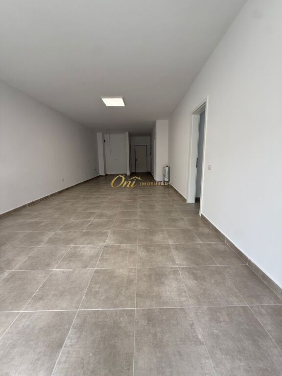 LIQENI I THATE, SPAZIO UFFICIO 160M2 IN AFFITTO