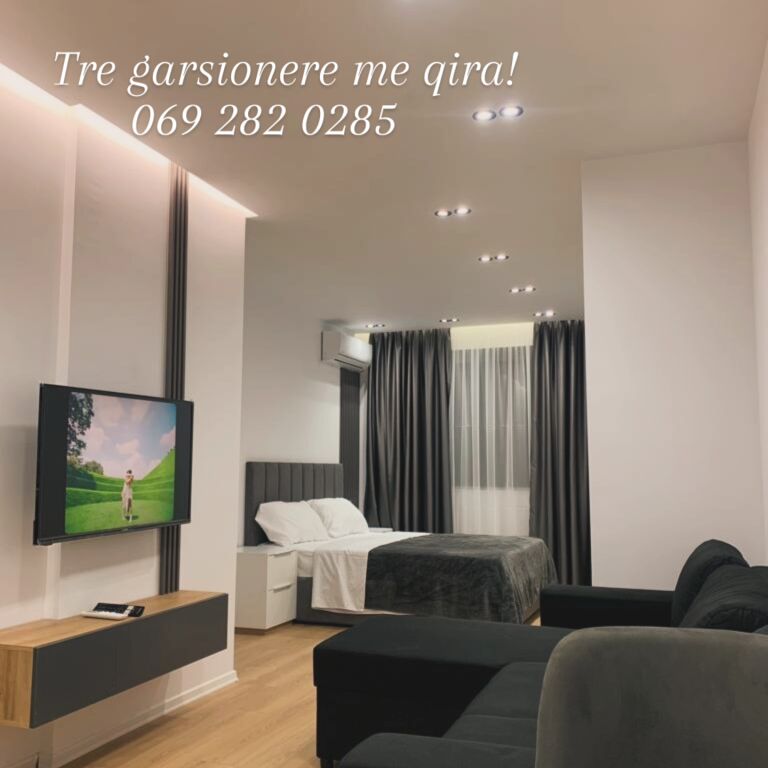 3 STUDIO AIRBNB -1 min da PIAZZA Skenderbej