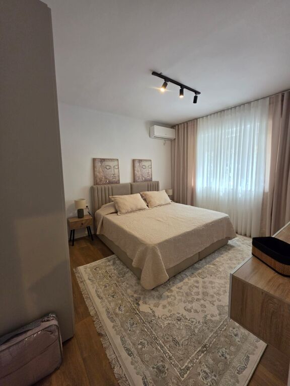 SHITET APARTAMENT 1+1 – RRUGA FERIT XHAJKO (TE ISH RESTORANT DURRËSI)