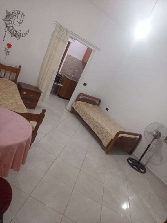 GARSIONERE 25000 LEKE.RRUGA JORDAN MISJA