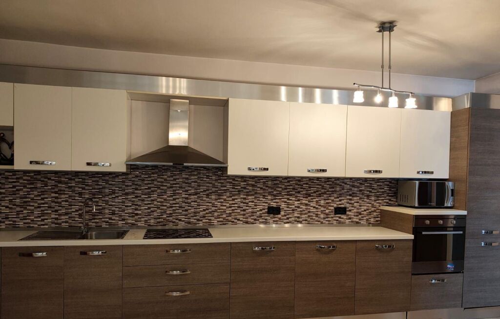 2+1 apartment for rent on Frosina Plaku Street, near Mondial ID 5420
