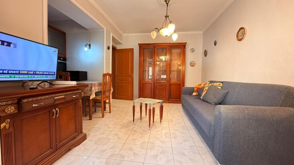 Apartament 1+1 me qira - Ali Demi