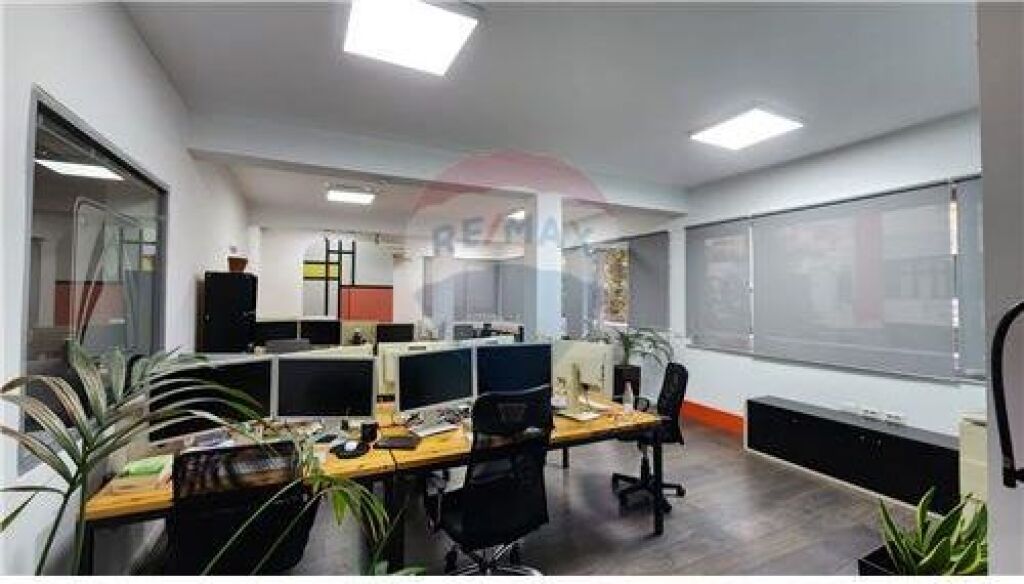 Building - For Rent - Blloku, Tirana(ID: 530191006-1230)