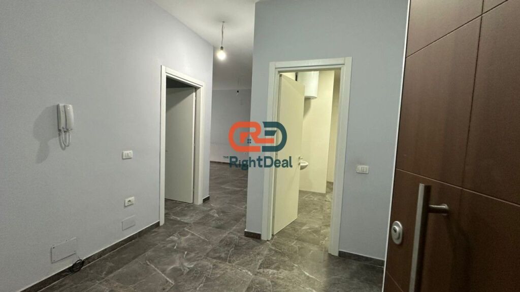 At 5 Maji, Apartment 1+1 For Rent !!!