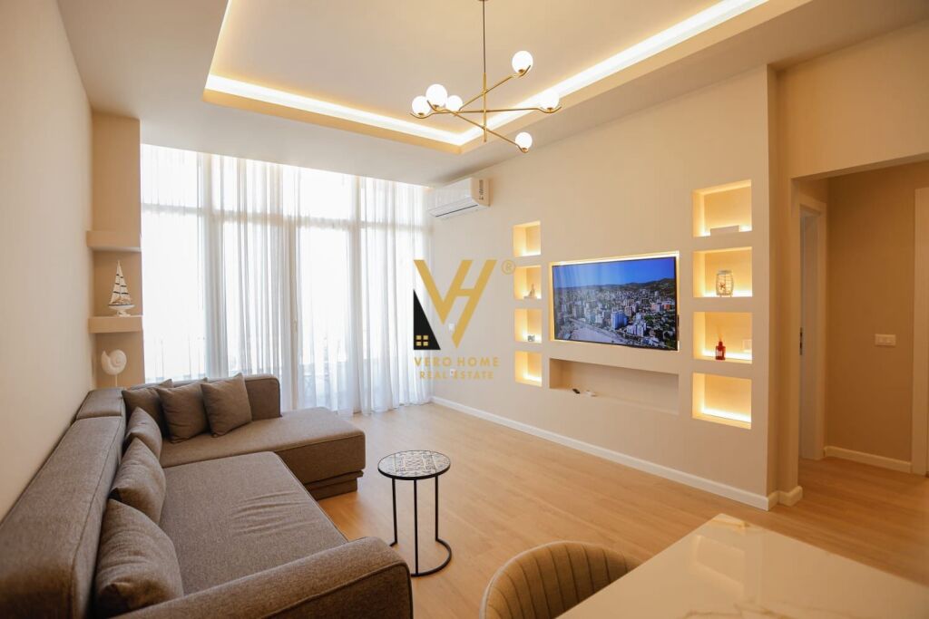 SHITET APARTAMENT 2+1+BLK TE UJI I FTOHTE, VLORE 345.000 EURO