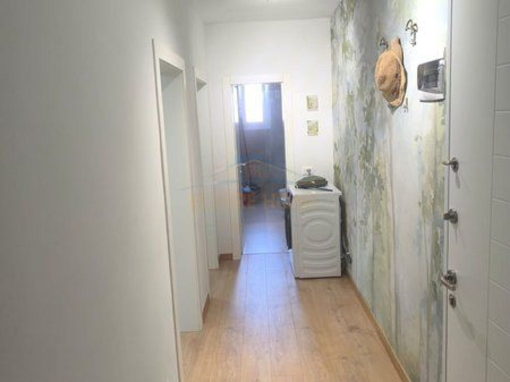 Qera, Apartament 2+1, Myslym Shyri, Tirane