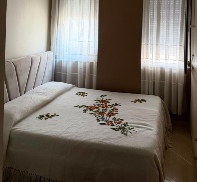 Apartment 2+1 for sale at Kodra e Diellit, near the Eleonor Foundation.