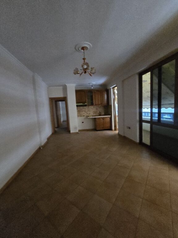 Apartament ne shitje 2+1, Square 21