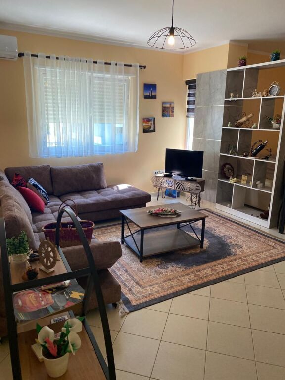 1+1 APARTMENT WITH SEA VIEW | UJI I FTOHTË, VLORË