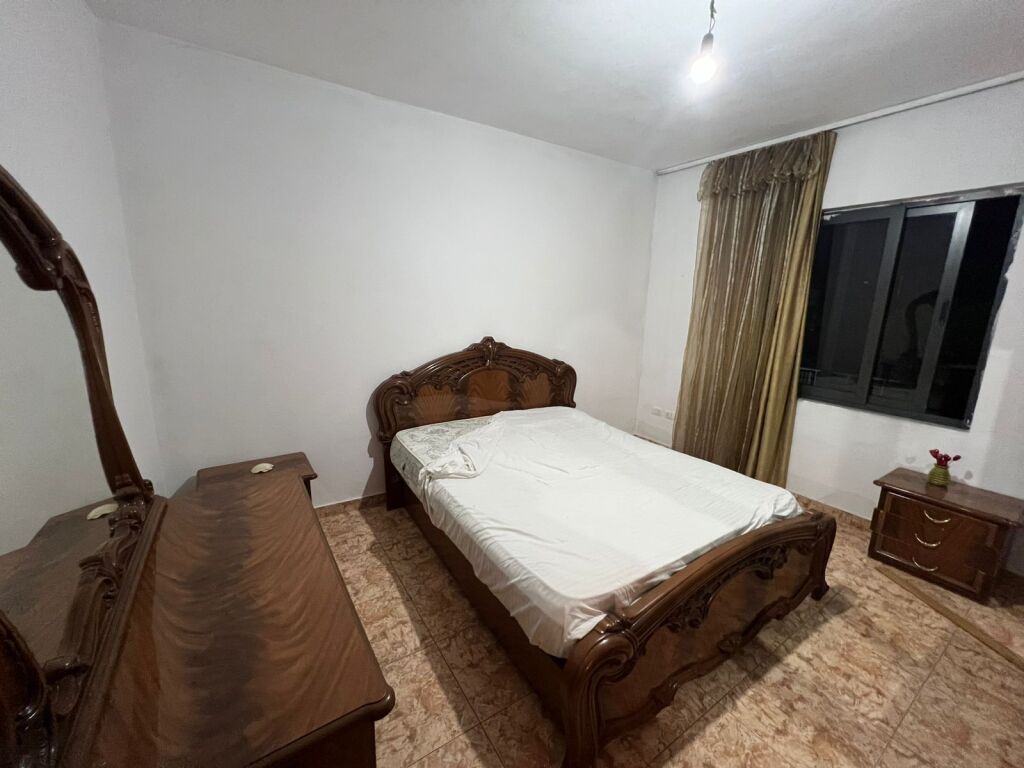 Nuovo Boulevard/Vicino all'Hotel Meridian, si affitta appartamento 3+1.