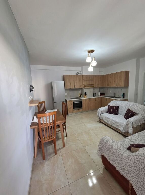 Appartamento 2+1 in affitto – Astir, Via Sokrat Miho !