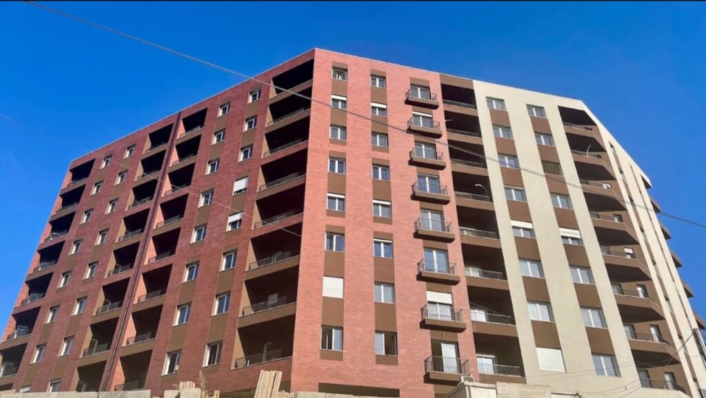 🏡 APARTMENT FOR SALE 2+1+2 – PASKUQAN