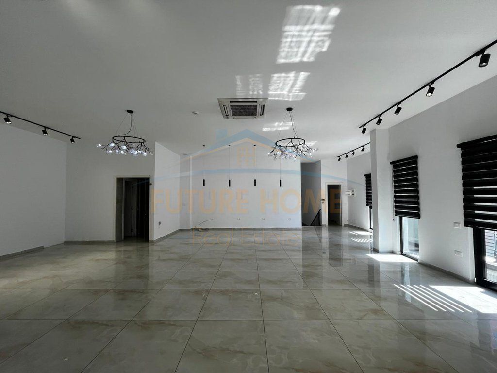 BUSINESS PREMISES FOR RENT OF ARLIS, PHARMACY 10