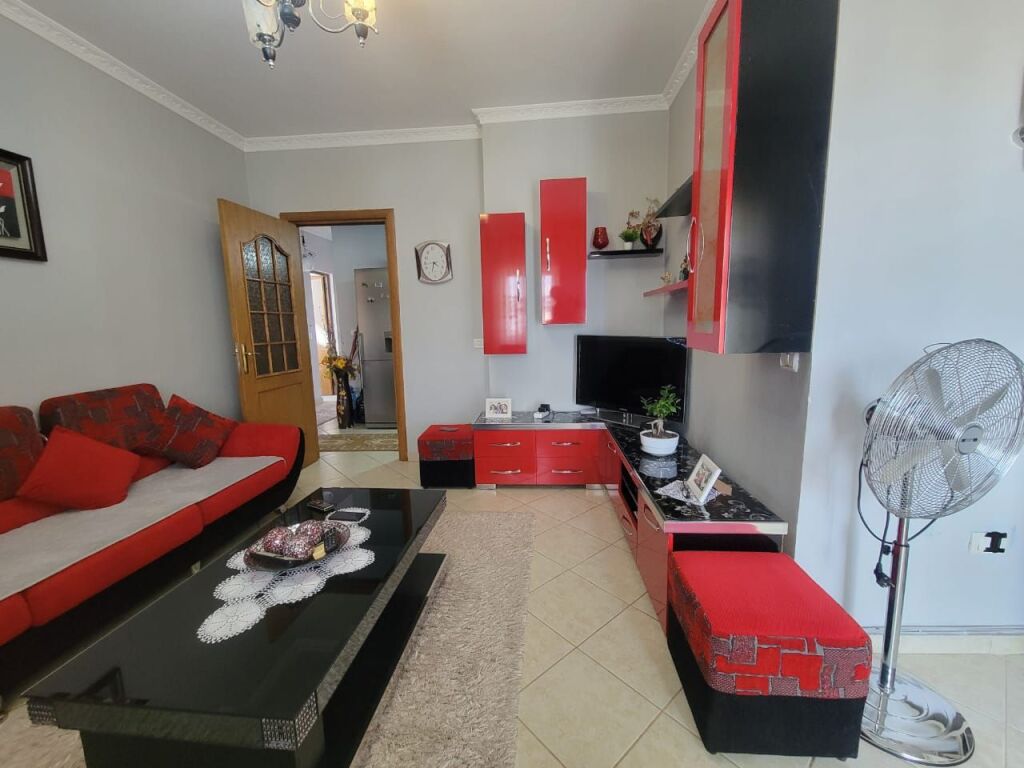 Apartament 2+1+2+2 ballkone per sitje Don Bosko