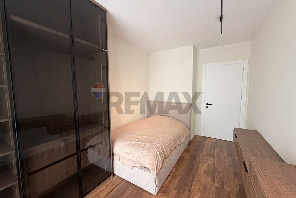 Apartment - For Rent - lake vie 3+1