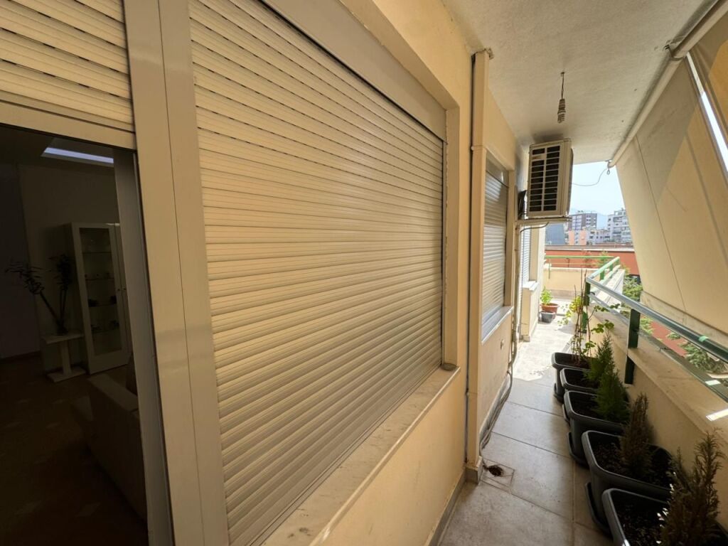 🏡 FOR RENT APARTMENT 2+1+2  📍 Halili Complex, Selvia💰 Price: 85,000 lek/month