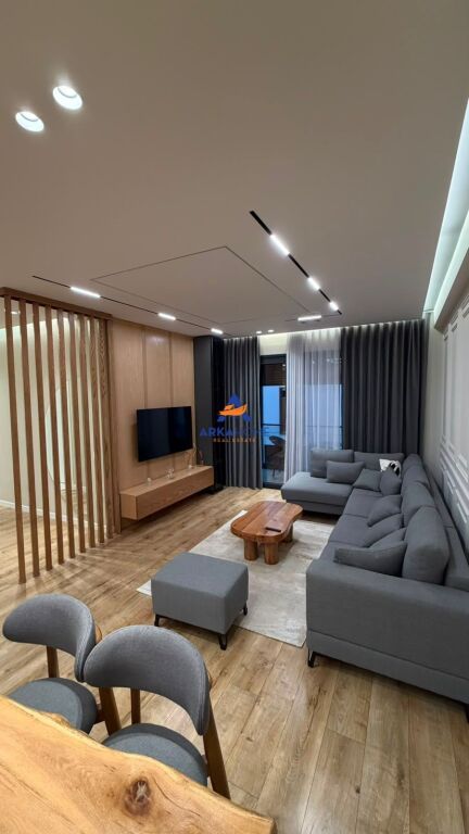 FOR RENT APARTMENT 2+1+2+2BALCONY +PARKING SPOT "AT THE DRY LAKE" 1500 EURO