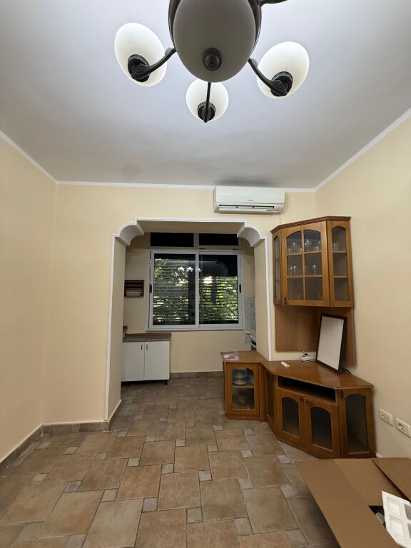 Apartment 1+1 for sale, Bardhyl Street !