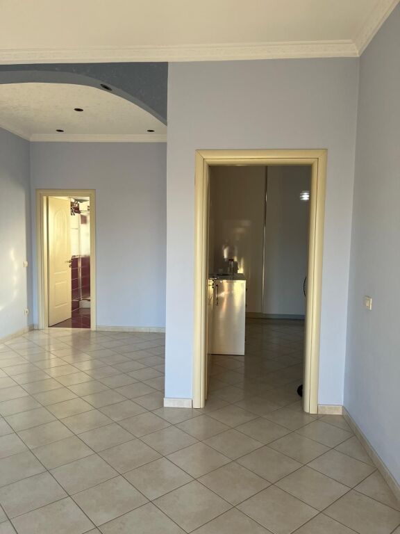 Casa privata in affitto a Fier (Sheq i Vogel)