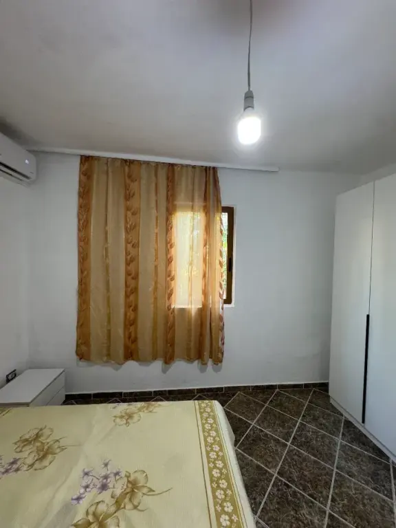 Apartment 1+1 for rent in Selite, Valentina Pistoli Street .