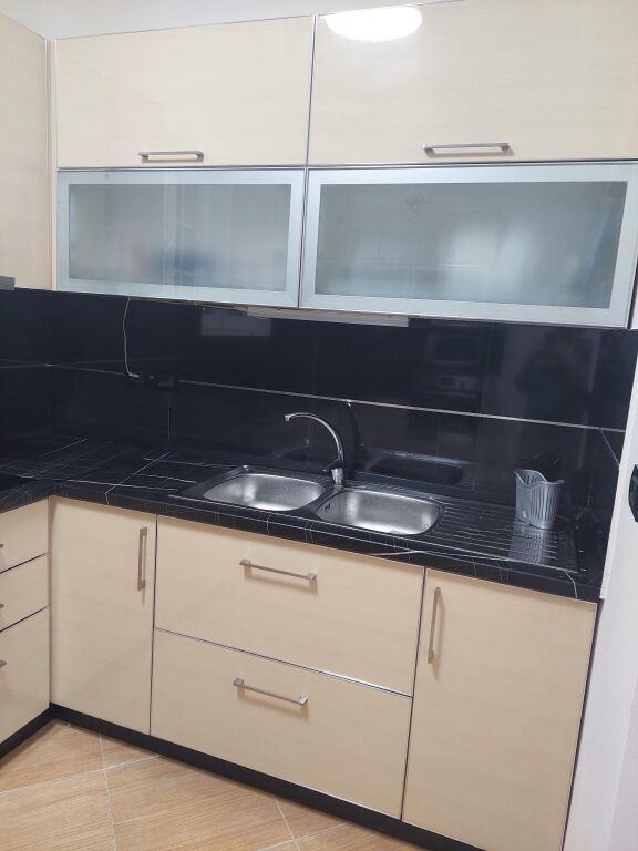 Vile Me Qera 2+1 Tek Tregu Elektik (ID BV22693) Tirane