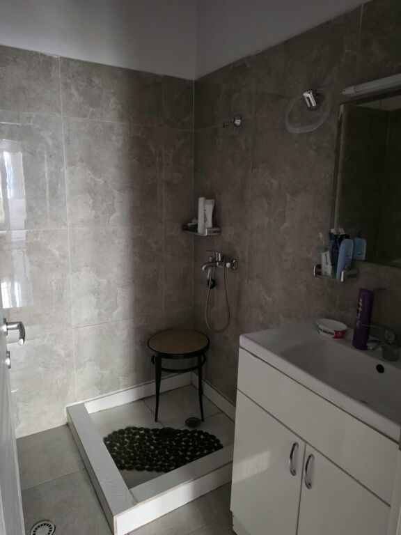 🏡 Apartment 1+1  📍Porcelan, Zini Sako Street, near Blloku Kolombo