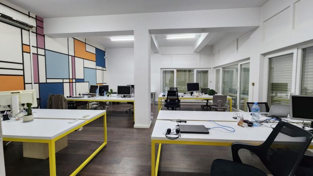 🏢 EDIFICIO PRESTIGIOSO IN AFFITTO – BLLOK