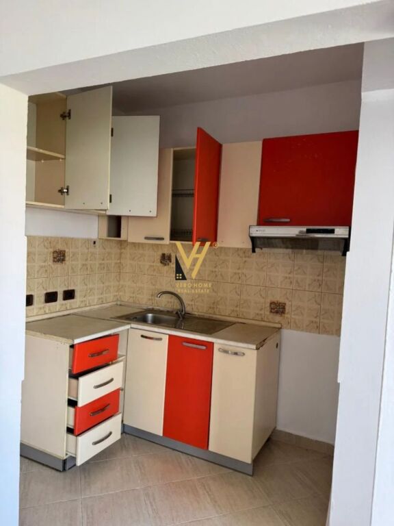 APPARTAMENTO 1+1+BLK IN AFFITTO A ALI DEMI 40.000 LEKE