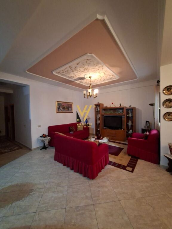 APPARTAMENTO 2+1+VERANDA IN AFFITTO A SELITE 60.000 LEKE