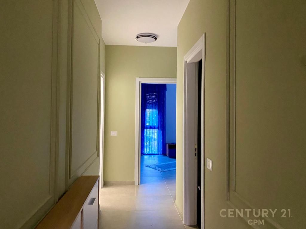 OASIS RESIDENCE RENT APARTMENT 2+1+2