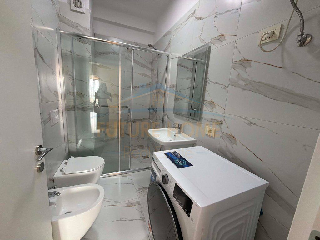 Qera, Apartament 3+1+2 + Parkim, Golden Tower, Rruga Mine Peza