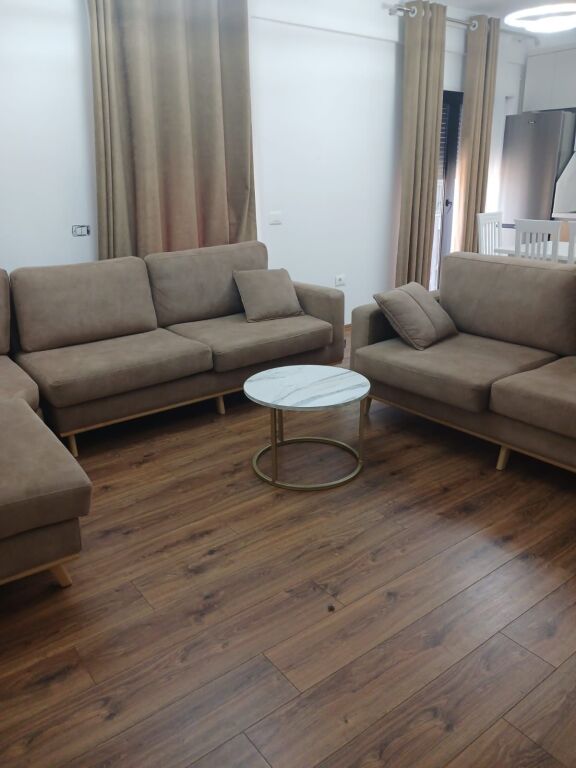 🏡 **APPARTAMENTO 2+1 IN AFFITTO | KODRA E DIELLIT 2**