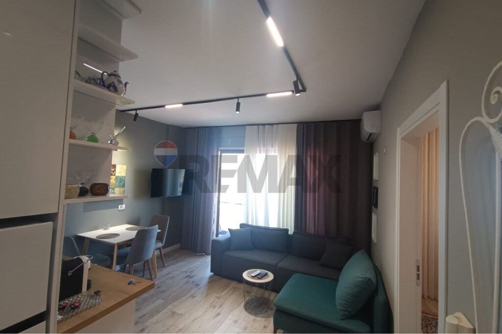 Apartment for rent 1+1 on Dibra Street