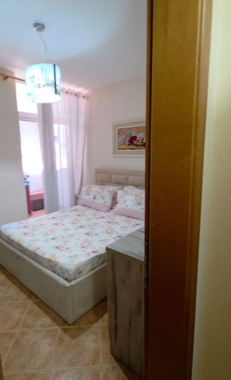 Apartment 1+1 for rent on Kavaja Street, near the Mosque.