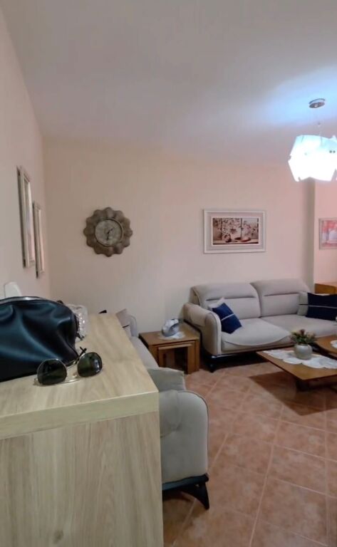 Apartment 1+1 for rent on Kavaja Street, near the Mosque.