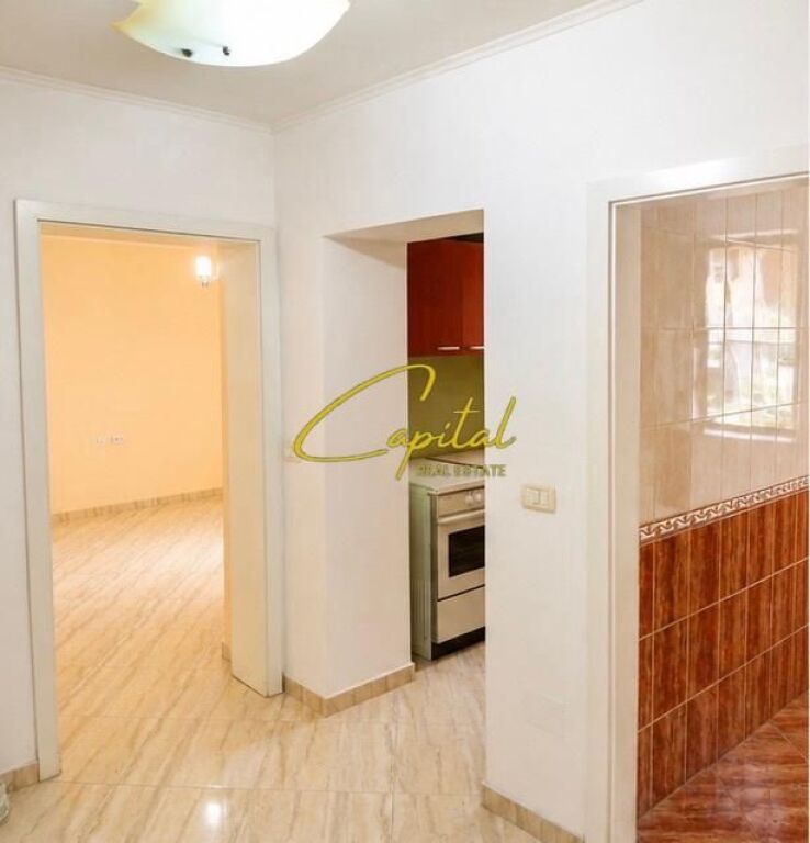 GARSONIERE ME QIRA 47 M2 PAZARI I RI 42.000 LEKE