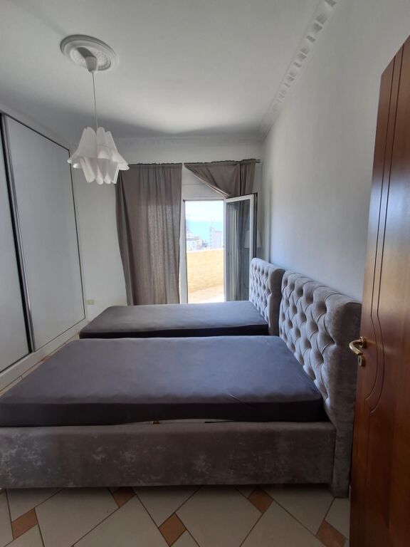 Three bedrom apartment for long term rent Vlore