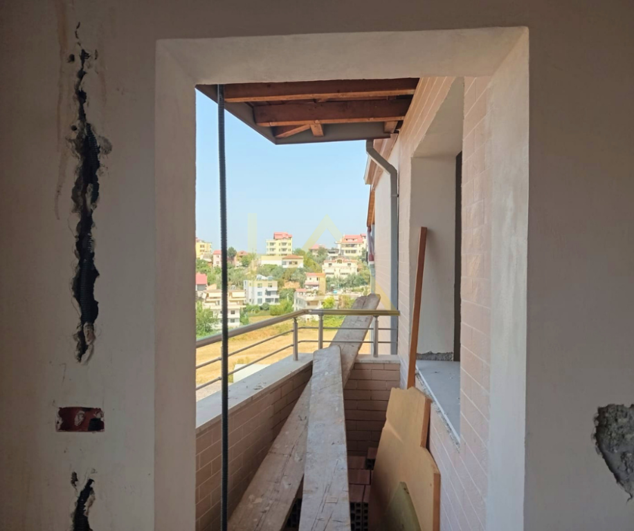 SHITET VILË E RE – RRUGA EJUP KASTRATI, TIRANË