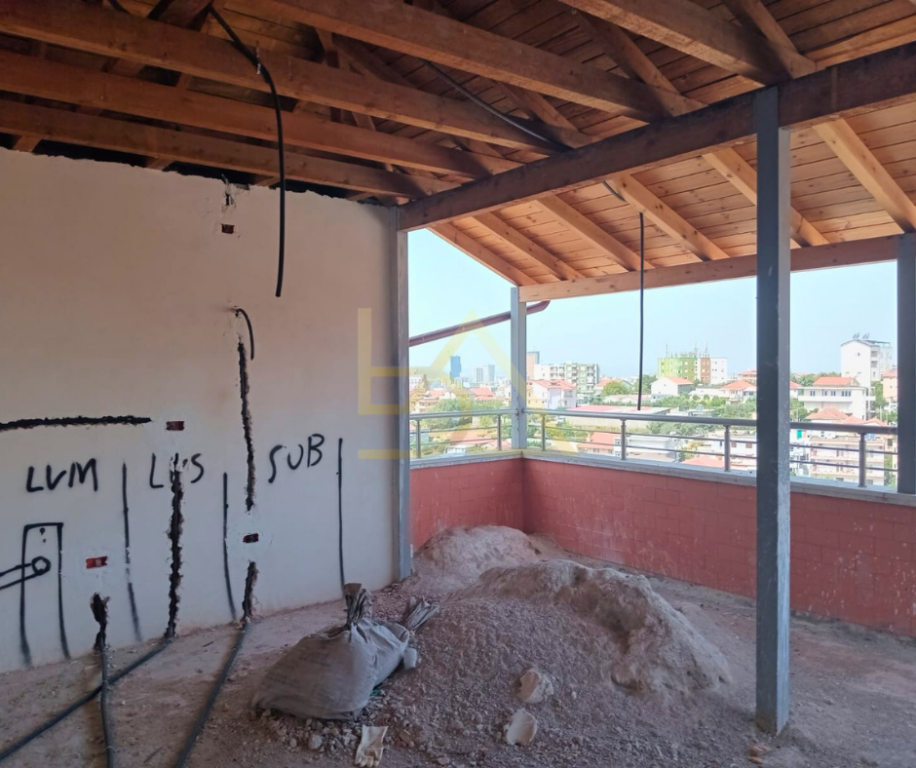 SHITET VILË E RE – RRUGA EJUP KASTRATI, TIRANË