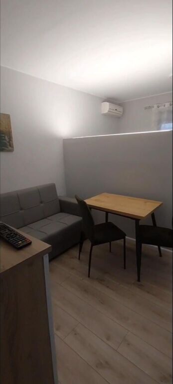 Studio apartment for rent, near the former park