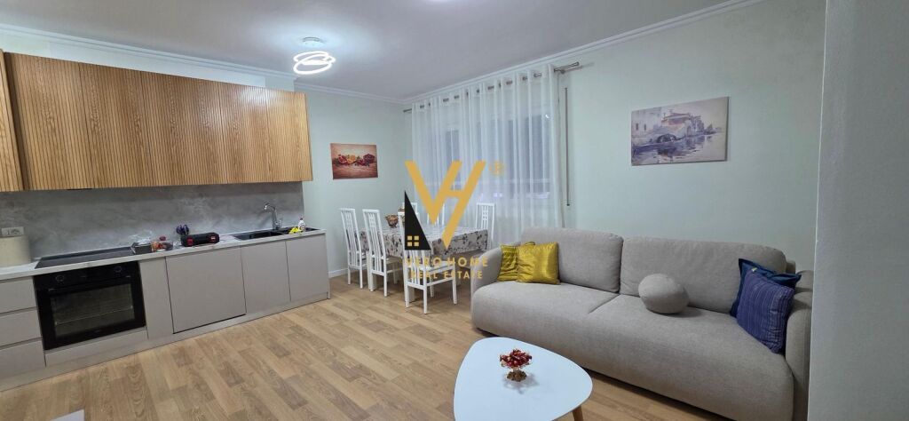 AFFITTASI APPARTAMENTO 2+1+BLK AL PAZARI I RI 900 EURO