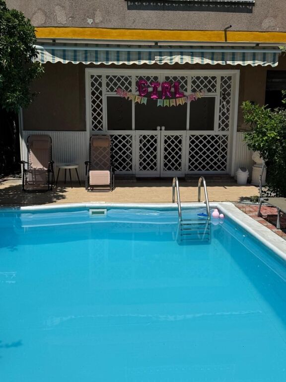 2nd floor villa for rent American Hospital Misto Mame