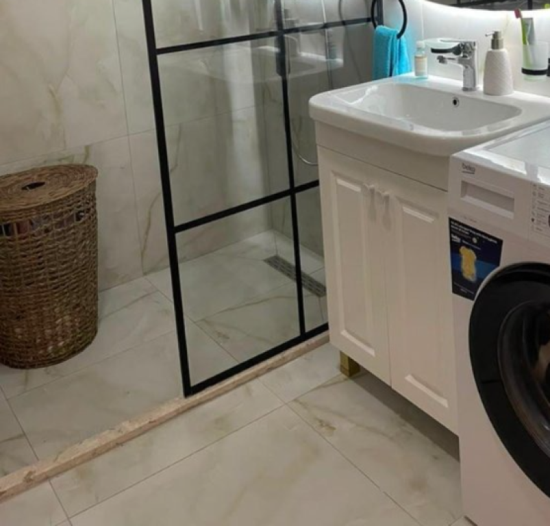 Apartment 2+1+2+Parking Space for sale at Mangalem Complex 21, Ali Demi Street.