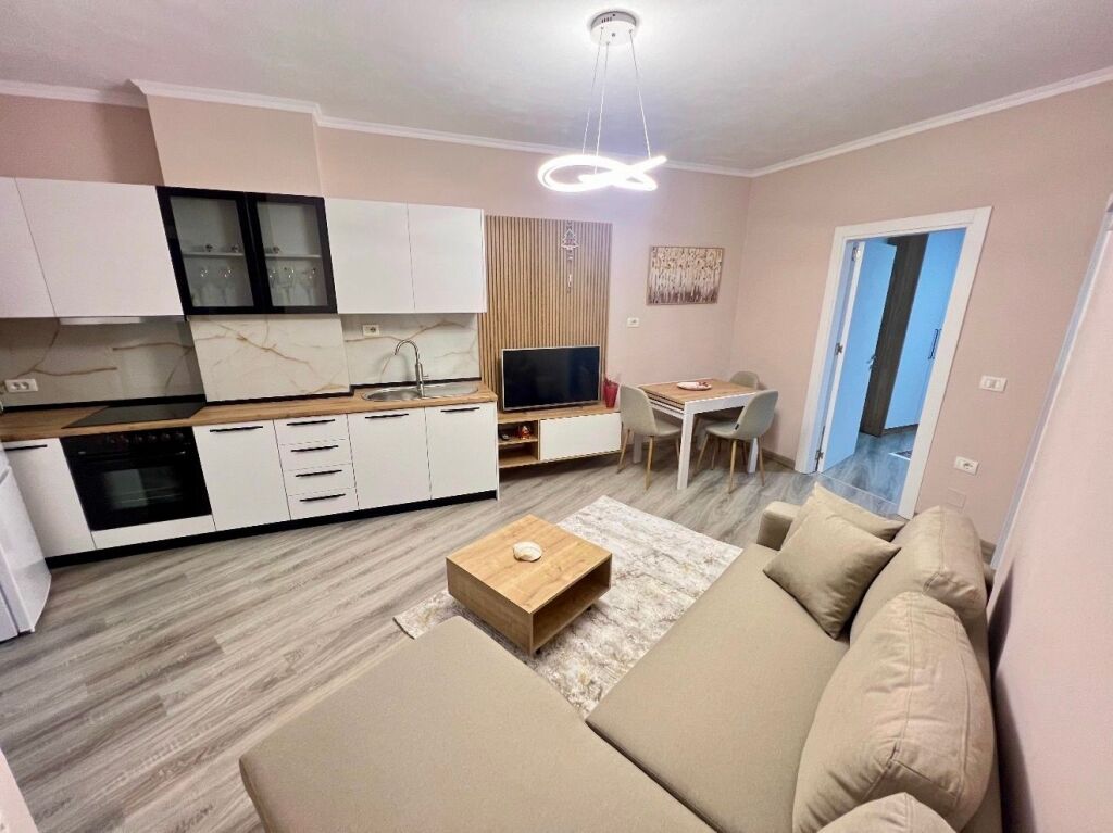 📣 AFFITTO SUPER Appartamento 2+1 Con Balcone 📍 Don Bosko, Vicino Alb Market 🛣️ Via "Muzaket" ✨