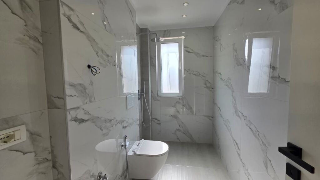 Apartament - Për Shitje - Myslym Shyri, Tiranë