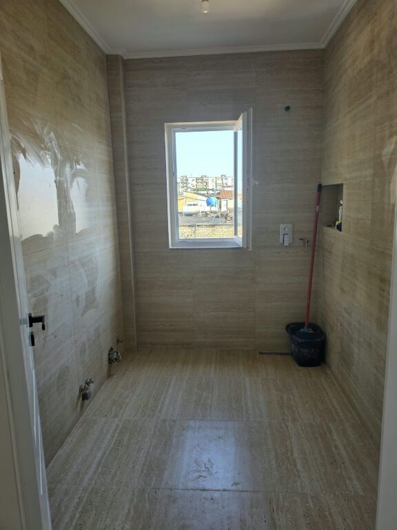 🏡 Appartamento 1+1 in Vendita  📍 Vicino alla scuola Vasil Shanto    💰 Prezzo: 125.000 Euro (Trattabile)