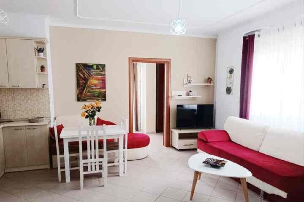 Apartment for rent, center Bogdaneve street