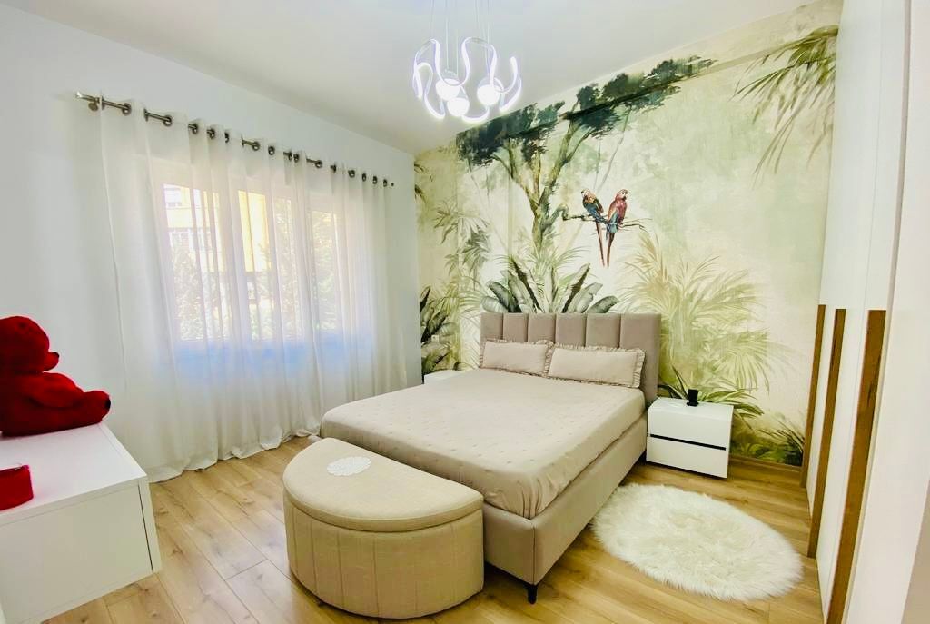 TEK LIQENI THATE JAPIM ME QIRA APARTAMENT MODERN 1+1